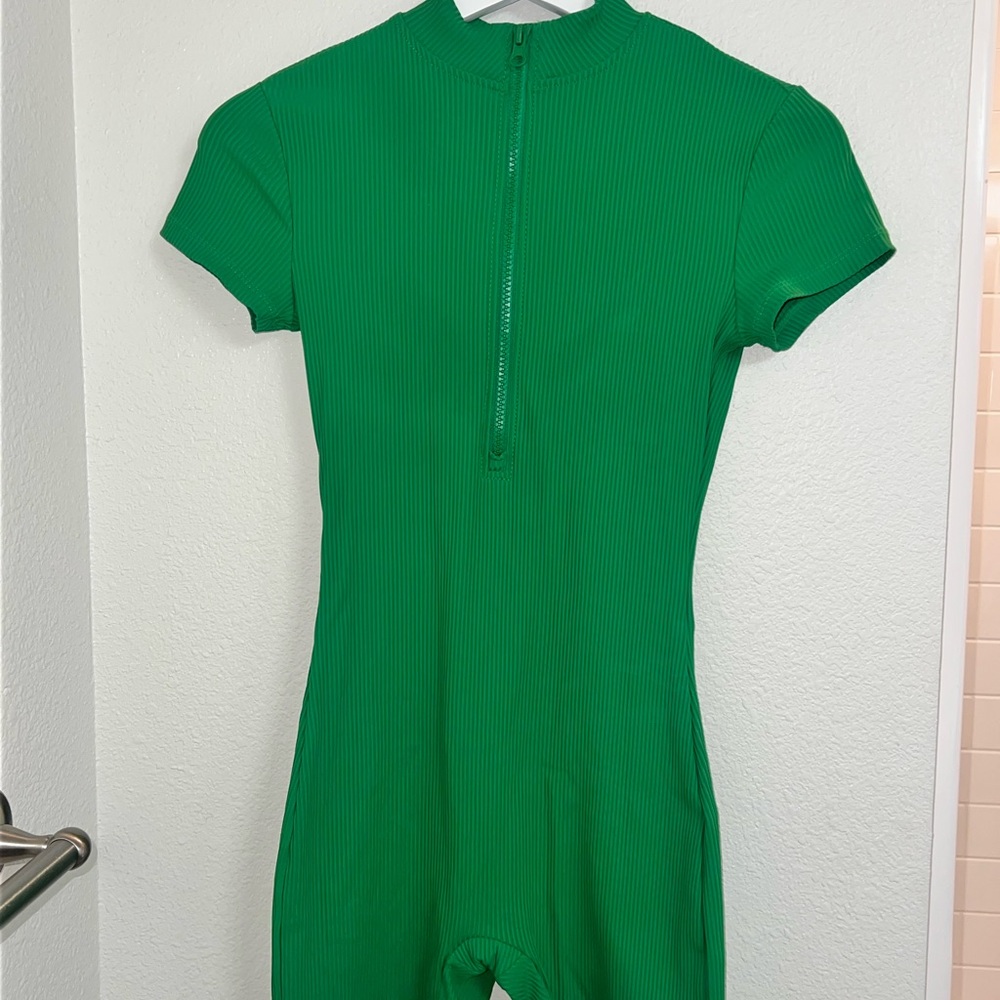 Green Ribbed Short Sleeve Jumpsuit